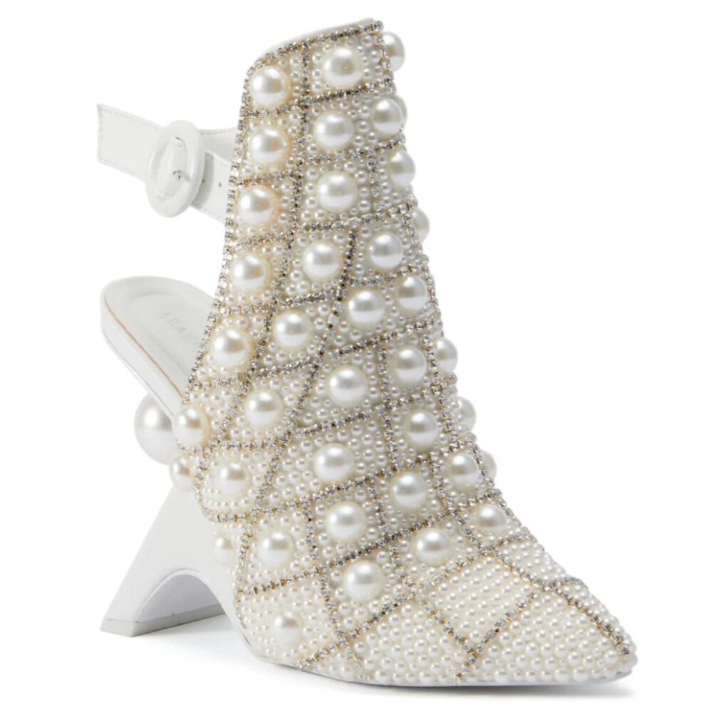 AZALEA WANG BREAN EMBELLISHED PUMP